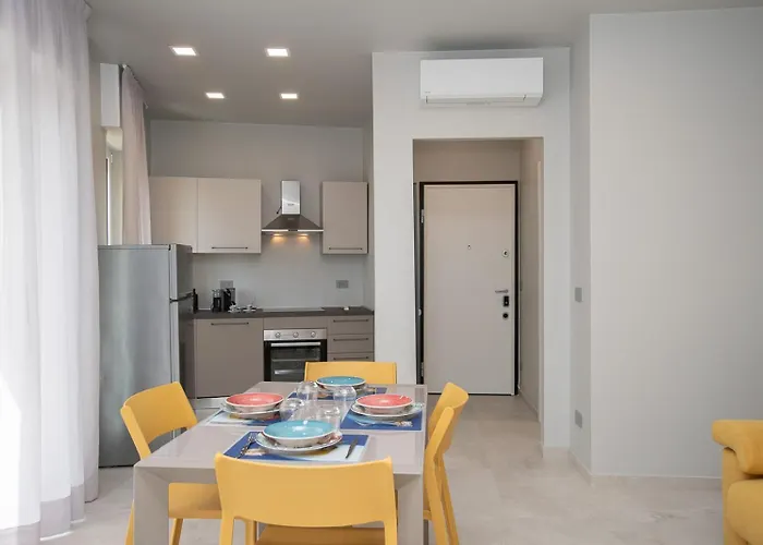 Varicottis Luxury A 2 Minuti Dal Mare Апартаменты *