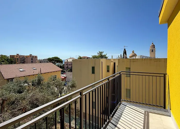 Апартаменты Varicottis Luxury A 2 Minuti Dal Mare Вариготти
